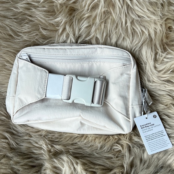 Lululemon | NWT Everywhere Belt Bag Large 2L White Opal New Tags Sold Out - Picture 14 of 15